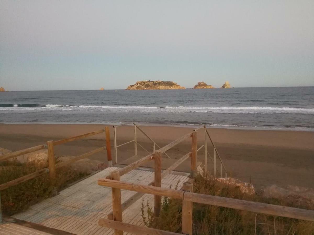 L'Estartit, Estudio En Primera Linea De Mar. Extérieur photo